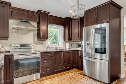 2058 Parsons Road, Kelowna, BC - Indoor Photo Showing Kitchen With Stainless Steel Kitchen