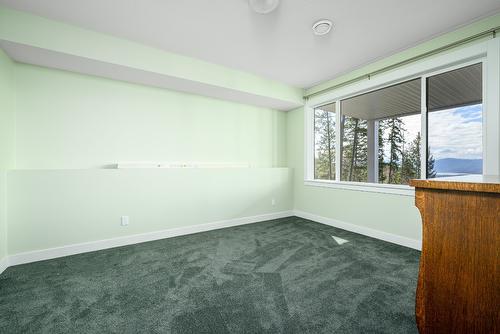 1-5720 Hartnell Road, Vernon, BC - Indoor Photo Showing Other Room