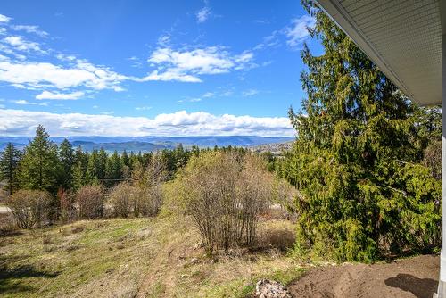 1-5720 Hartnell Road, Vernon, BC - Outdoor With View