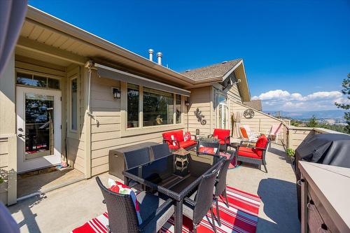 14-2283 Shannon Heights Court, West Kelowna, BC - Outdoor With Deck Patio Veranda