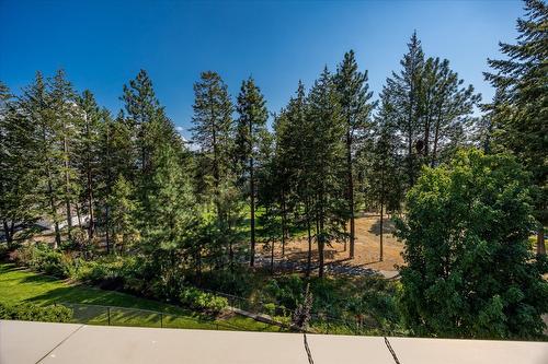 14-2283 Shannon Heights Court, West Kelowna, BC - Outdoor