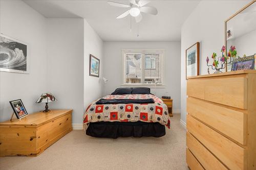 14-2283 Shannon Heights Court, West Kelowna, BC - Indoor Photo Showing Bedroom