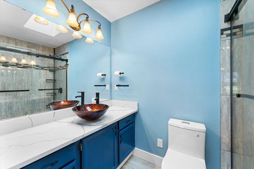 57 Kingfisher Drive, Penticton, BC - Indoor Photo Showing Bathroom