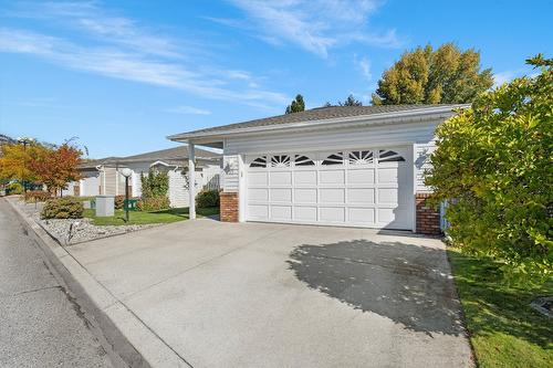 57 Kingfisher Drive, Penticton, BC - Outdoor