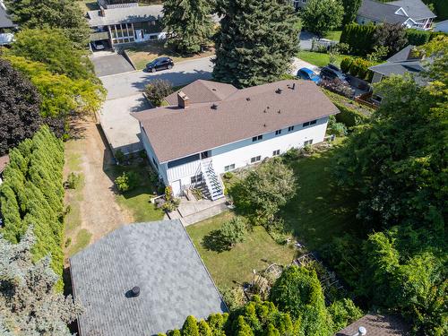 669 Paret Place, Kelowna, BC - Outdoor With View