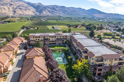 404-7600 Cottonwood Drive, Osoyoos, BC - Outdoor With View