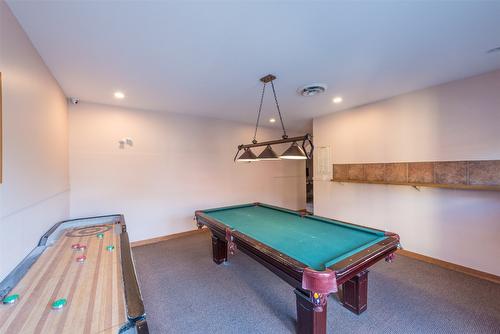 404-7600 Cottonwood Drive, Osoyoos, BC - Indoor Photo Showing Other Room