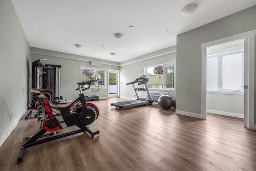 405-1883 Water Street, Kelowna, BC - Indoor Photo Showing Gym Room