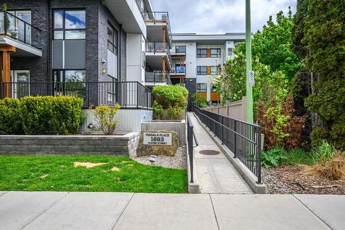 405-1883 Water Street, Kelowna, BC - Outdoor