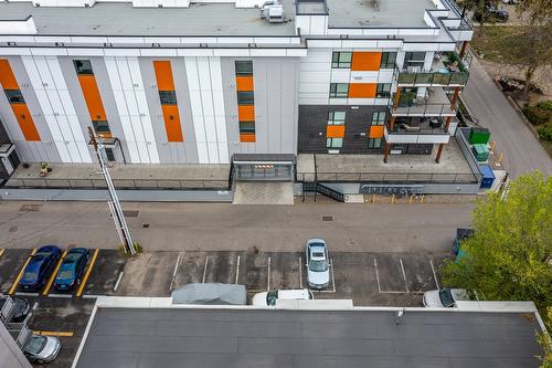 405-1883 Water Street, Kelowna, BC -  Photo Showing Garage