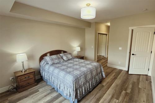 316-3865 Truswell Road, Kelowna, BC - Indoor Photo Showing Bedroom