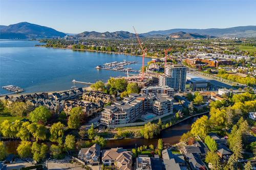 316-3865 Truswell Road, Kelowna, BC - Outdoor With Body Of Water With View