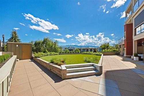 316-3865 Truswell Road, Kelowna, BC - Outdoor