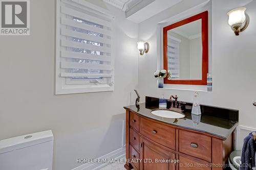 158 Hanson Road, Mississauga (Fairview), ON - Indoor Photo Showing Bathroom