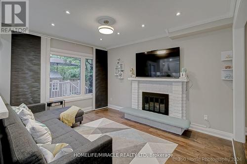 158 Hanson Road, Mississauga (Fairview), ON - Indoor Photo Showing Living Room With Fireplace