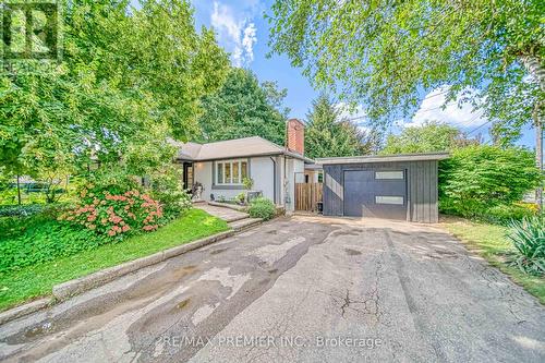 85 Enmore Avenue, Hamilton (Ancaster), ON - Outdoor