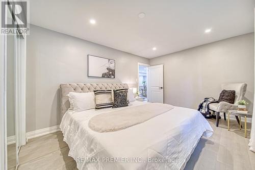 85 Enmore Avenue, Hamilton (Ancaster), ON - Indoor Photo Showing Bedroom