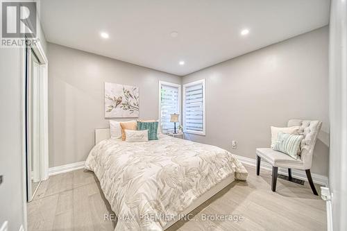 85 Enmore Avenue, Hamilton (Ancaster), ON - Indoor Photo Showing Bedroom