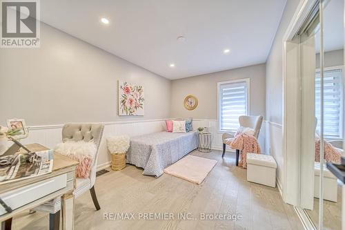 85 Enmore Avenue, Hamilton (Ancaster), ON - Indoor Photo Showing Bedroom