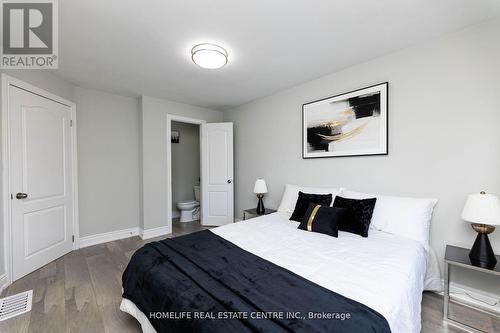 150 Magnolia Avenue, Toronto (Kennedy Park), ON - Indoor Photo Showing Bedroom