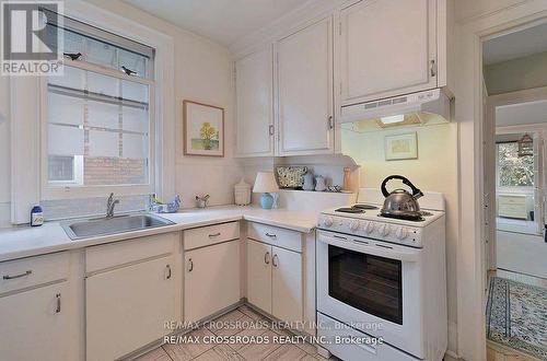 20 Chester Hill Road, Toronto (Playter Estates-Danforth), ON - Indoor Photo Showing Kitchen