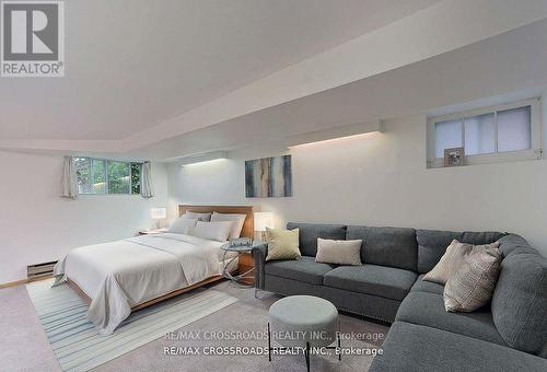 20 Chester Hill Road, Toronto (Playter Estates-Danforth), ON - Indoor Photo Showing Bedroom