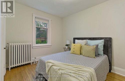 20 Chester Hill Road, Toronto (Playter Estates-Danforth), ON - Indoor Photo Showing Bedroom