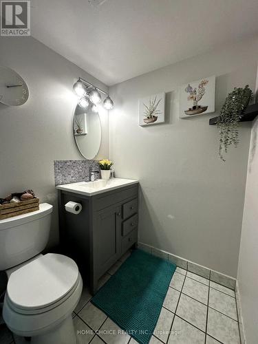 417 - 5 Parkway Forest Drive, Toronto (Henry Farm), ON - Indoor Photo Showing Bathroom