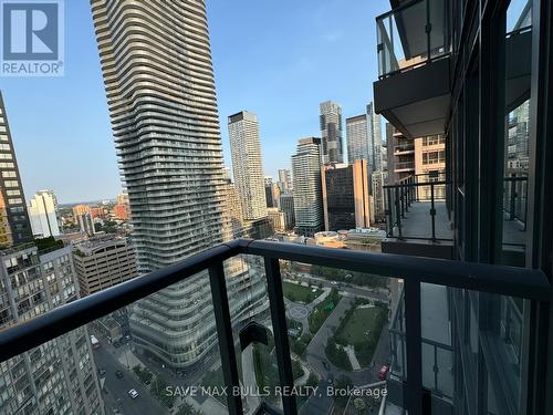 2504 - 955 Bay Street, Toronto (Bay Street Corridor), ON - Outdoor With Balcony