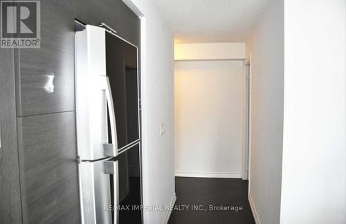 1715 - 386 Yonge Street, Toronto (Bay Street Corridor), ON - Indoor Photo Showing Other Room