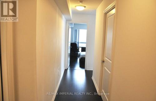 1715 - 386 Yonge Street, Toronto (Bay Street Corridor), ON - Indoor Photo Showing Other Room