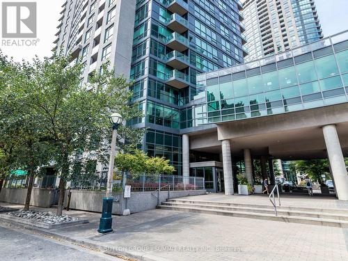 712 - 215 Fort York Boulevard, Toronto (Waterfront Communities), ON - Outdoor