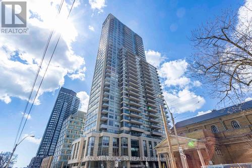 1811 - 500 Sherbourne Street, Toronto (North St. James Town), ON - Outdoor With Facade