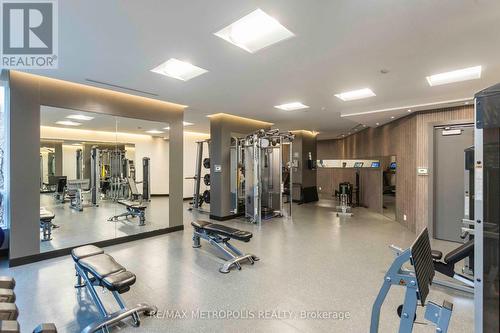 1811 - 500 Sherbourne Street, Toronto (North St. James Town), ON - Indoor Photo Showing Gym Room