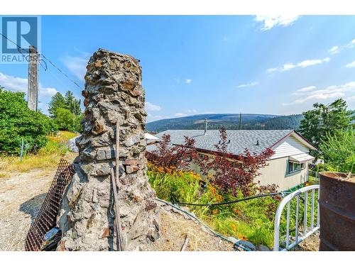 1300 Carson Street, Clinton, BC - Outdoor