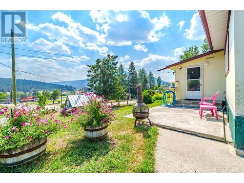 1300 Carson Street, Clinton, BC - Outdoor