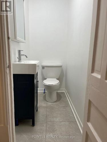 97 Goulburn Avenue, Ottawa, ON - Indoor Photo Showing Bathroom