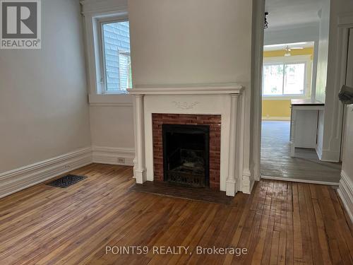 97 Goulburn Avenue, Ottawa, ON - Indoor With Fireplace