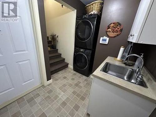 110 Valley Road, Carbonear, NL - Indoor Photo Showing Laundry Room