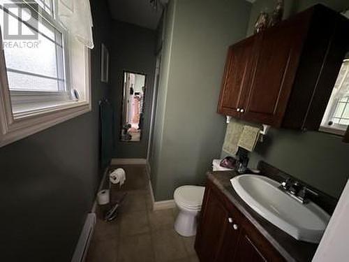 110 Valley Road, Carbonear, NL - Indoor Photo Showing Bathroom