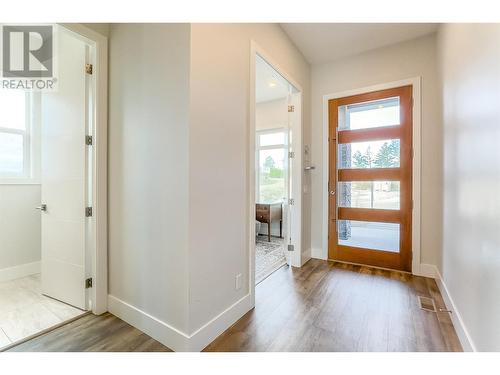 557 Acadia Street, Kelowna, BC - Indoor Photo Showing Other Room