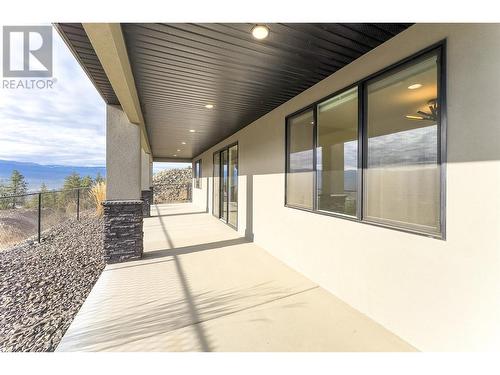 557 Acadia Street, Kelowna, BC - Outdoor With Deck Patio Veranda With Exterior