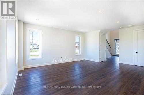 3 Lucas Road E, St. Thomas, ON - Indoor Photo Showing Other Room