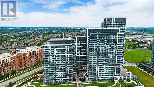 703 - 95 Oneida Crescent, Richmond Hill, ON - Outdoor With View