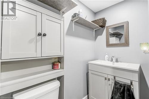 6325 Doreen Drive, Niagara Falls, ON - Indoor Photo Showing Laundry Room