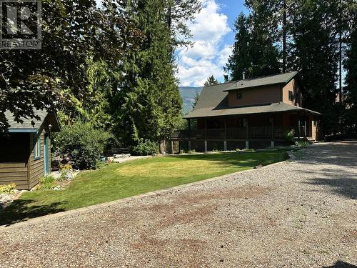 1360 Frisk Road, Christina Lake, BC - Outdoor