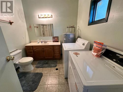 1360 Frisk Road, Christina Lake, BC - Indoor Photo Showing Bathroom