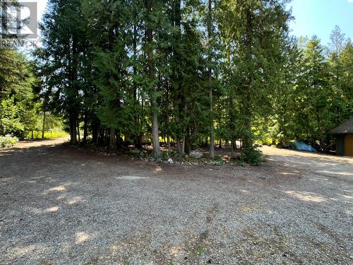 1360 Frisk Road, Christina Lake, BC - Outdoor