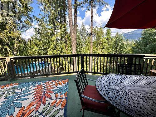 1360 Frisk Road, Christina Lake, BC - Outdoor With Deck Patio Veranda