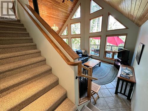 1360 Frisk Road, Christina Lake, BC - Indoor Photo Showing Other Room